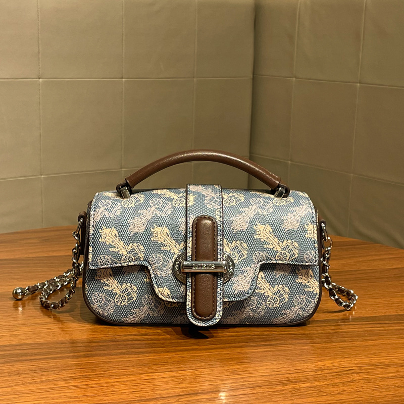 Luxury Lifestyle For Women - Luxury Hands-Free Designer Diaper Bag For