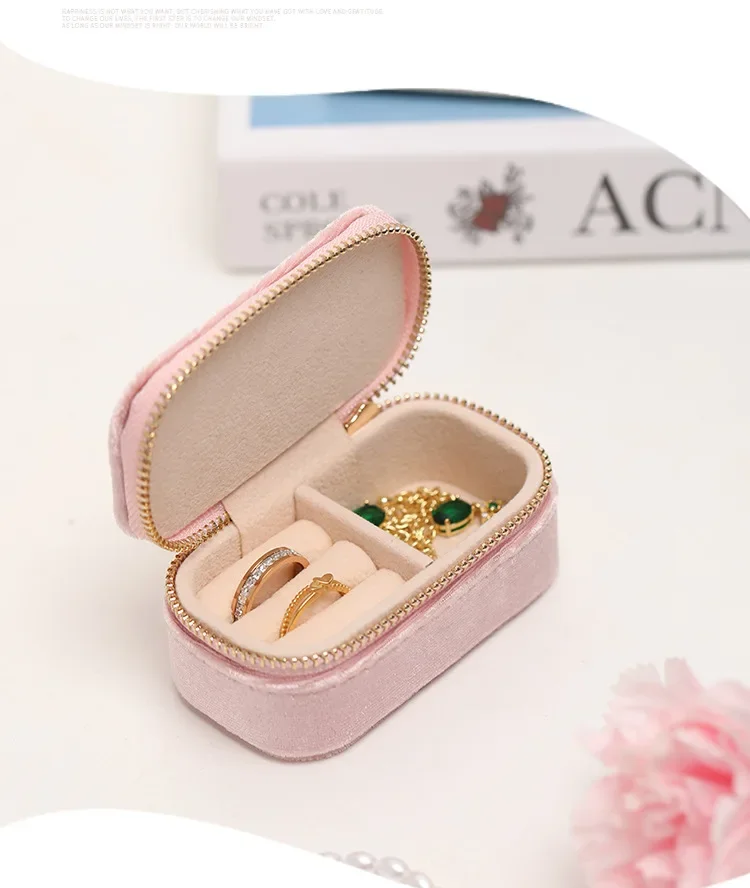 Mini Travel Jewelry Box, Ring  - Velvet Jewelry Box 评论和价格