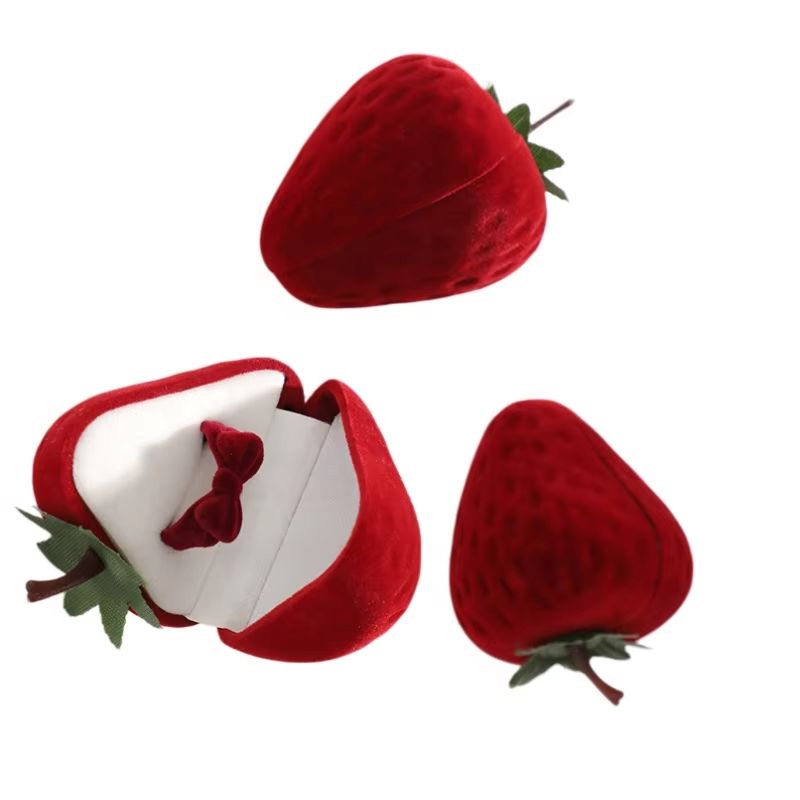 Cute Strawberry Ring Box Straw - Velvet Jewelry Box 评论和价格