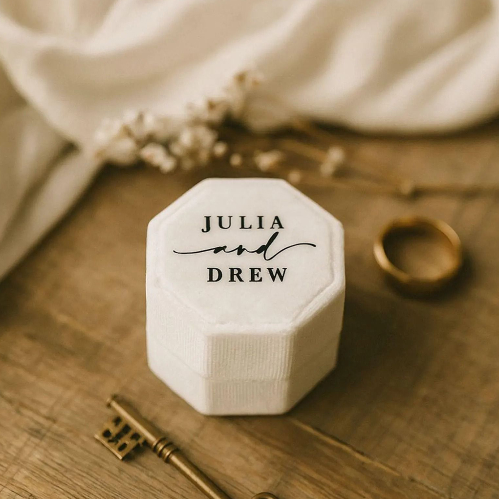 Personalized Velvet Wedding Ri - Velvet Jewelry Box 评论和价格