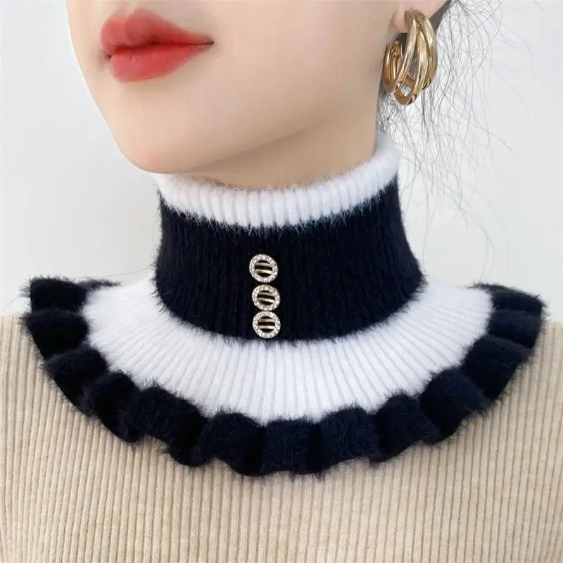2025 New Knitted Stripe Lapel  - Velvet Jewelry Box 评论和价格